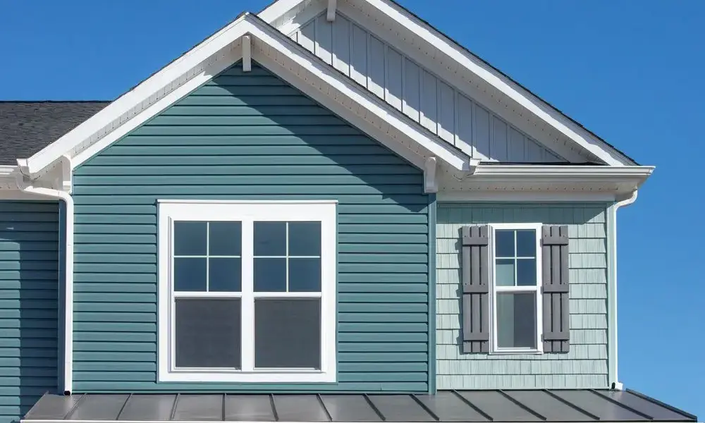 Roof repair and inspection services in Minot